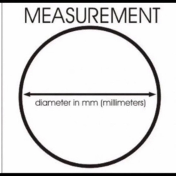 925 sterling silver textured hammered heart shaped daith cartilage hoop earring - Picture 4 of 8